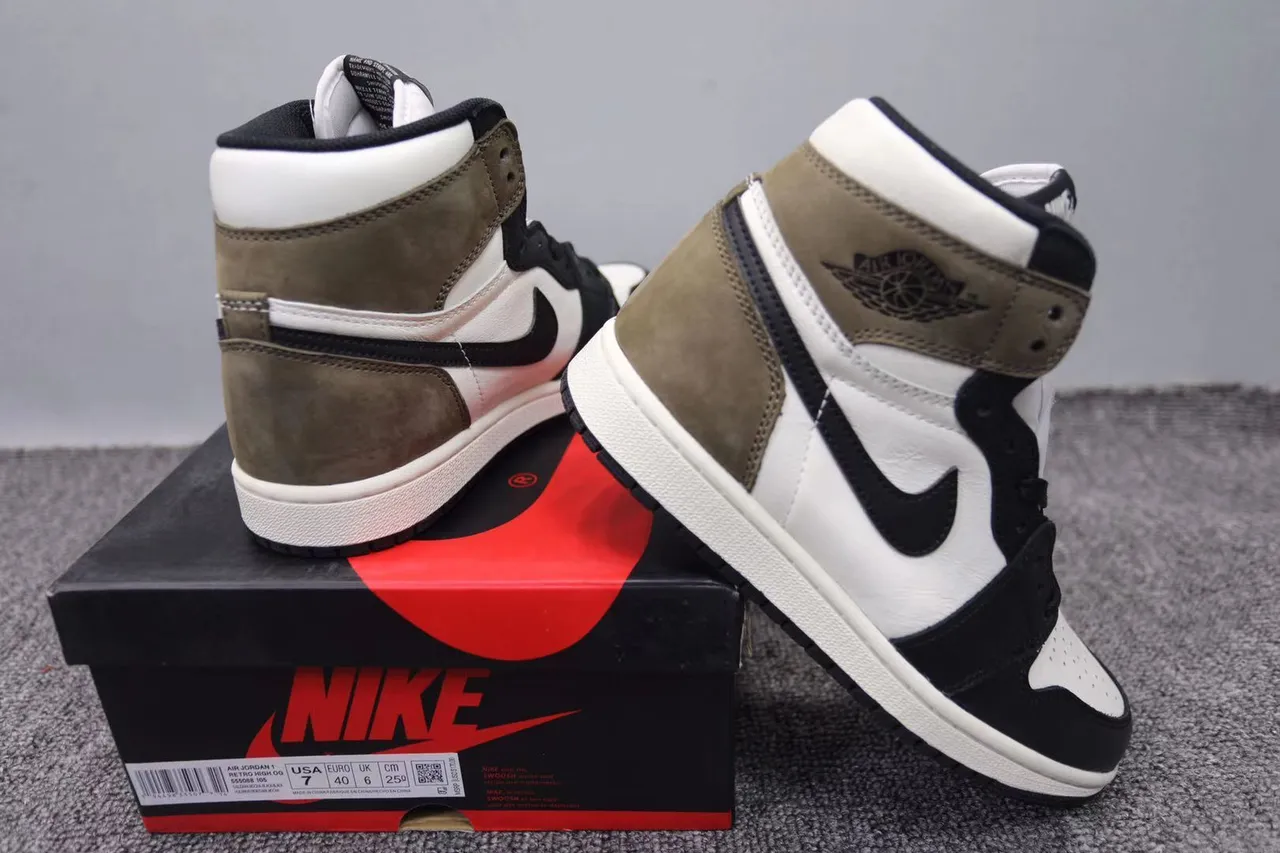Tênis de basquete Air Jordan 1 High branco preto verde oliva 14