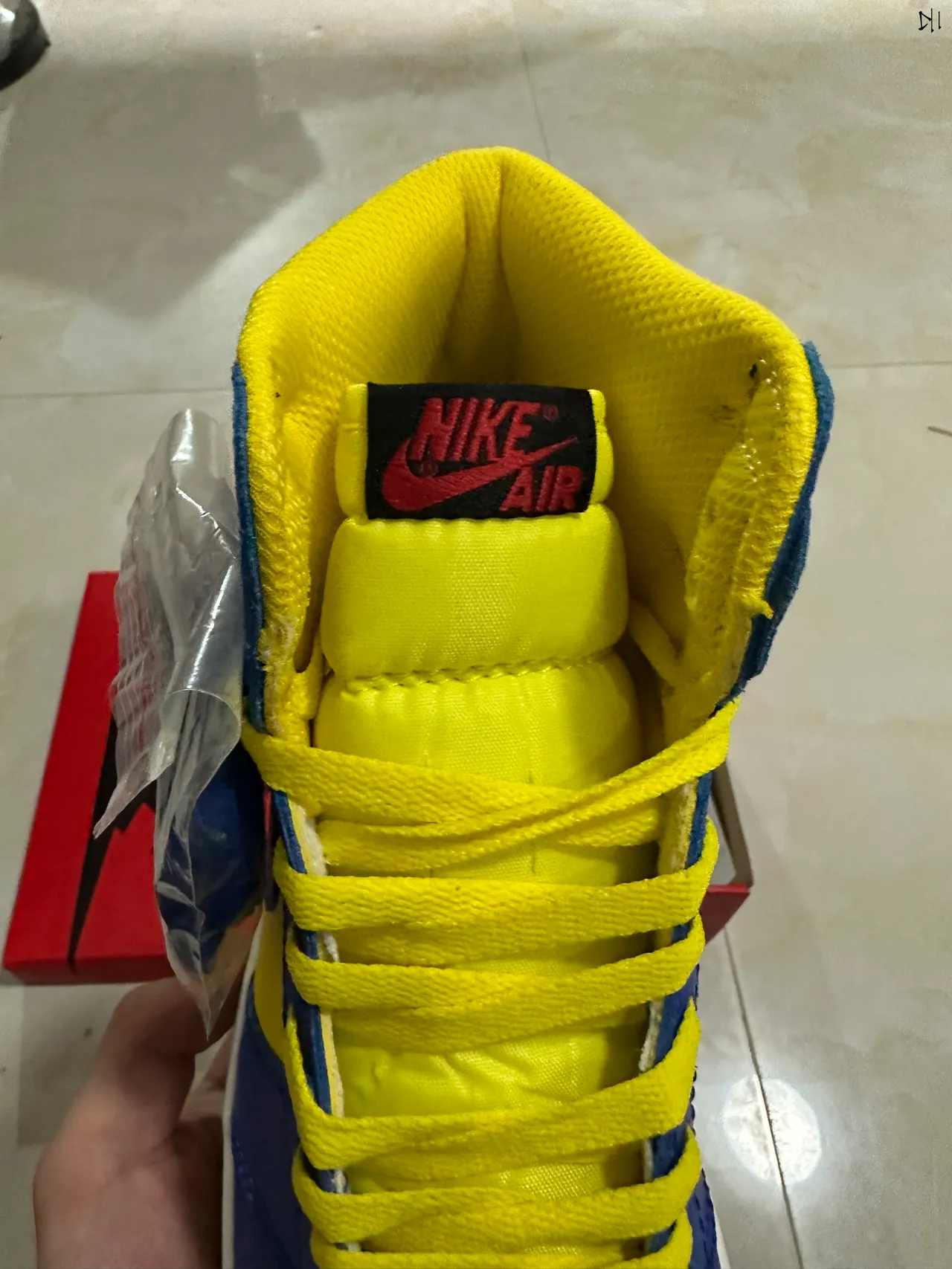 Air Jordan 1 Royal Blue et Yellow Chaussures de basket High-Top 4