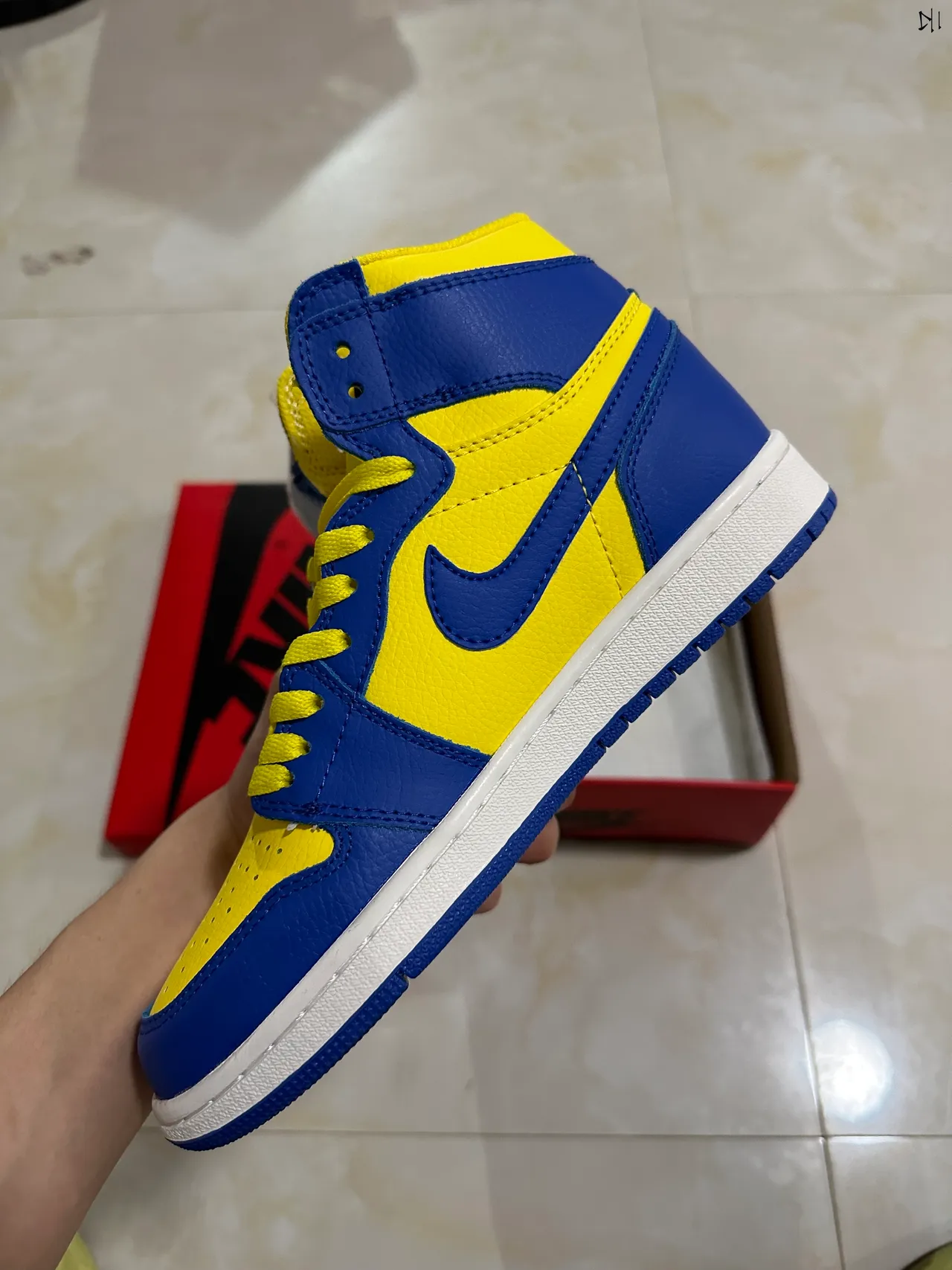 Air Jordan 1 Royal Blue et Yellow Chaussures de basket High-Top 5