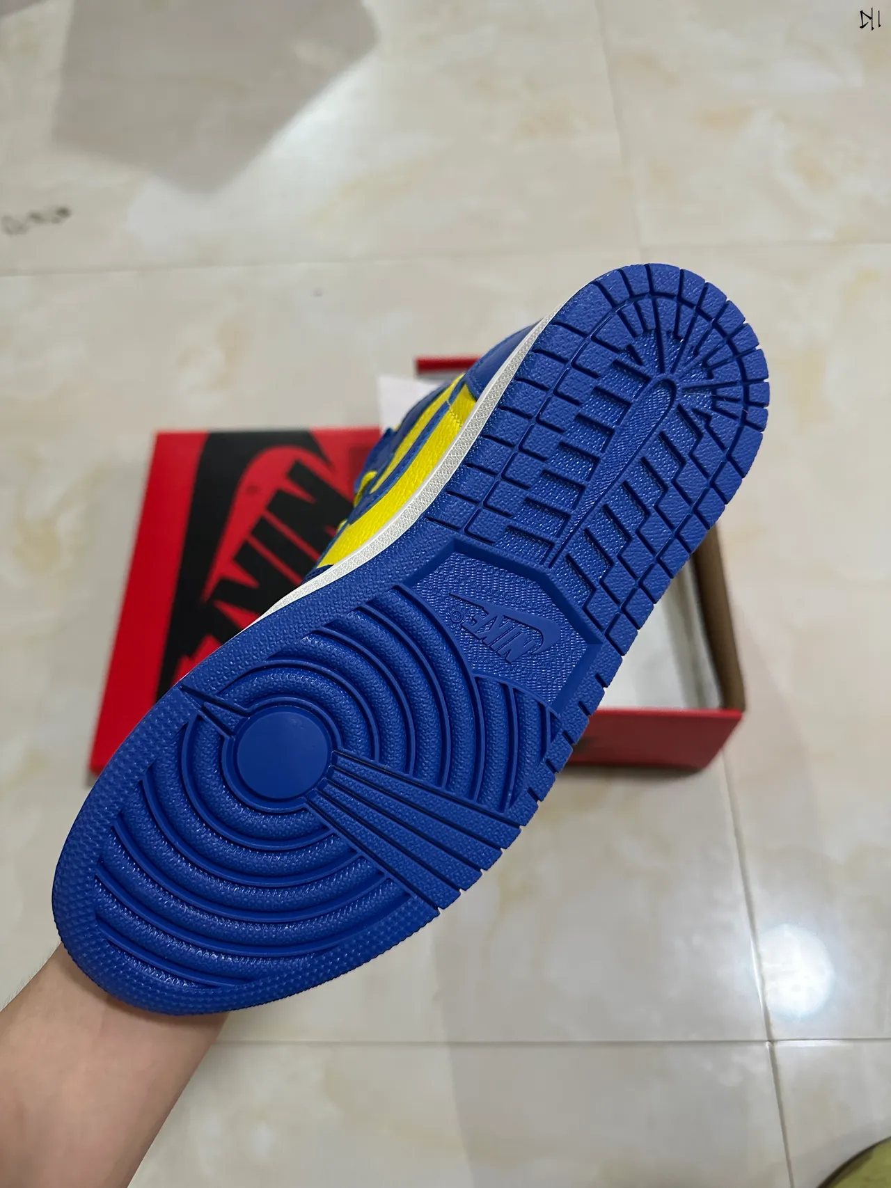 Air Jordan 1 Royal Blue et Yellow Chaussures de basket High-Top 6