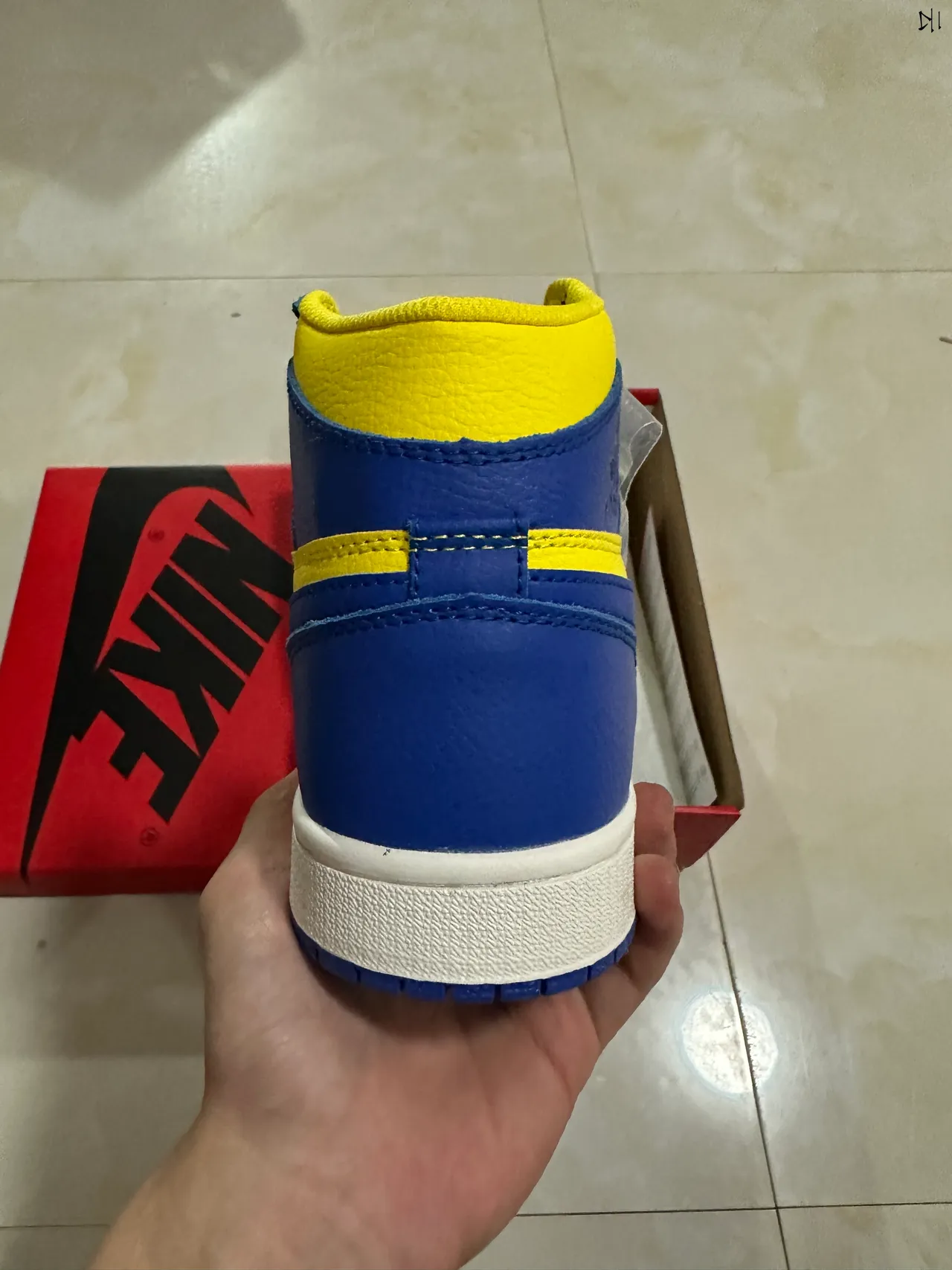 Air Jordan 1 Royal Blue et Yellow Chaussures de basket High-Top 7
