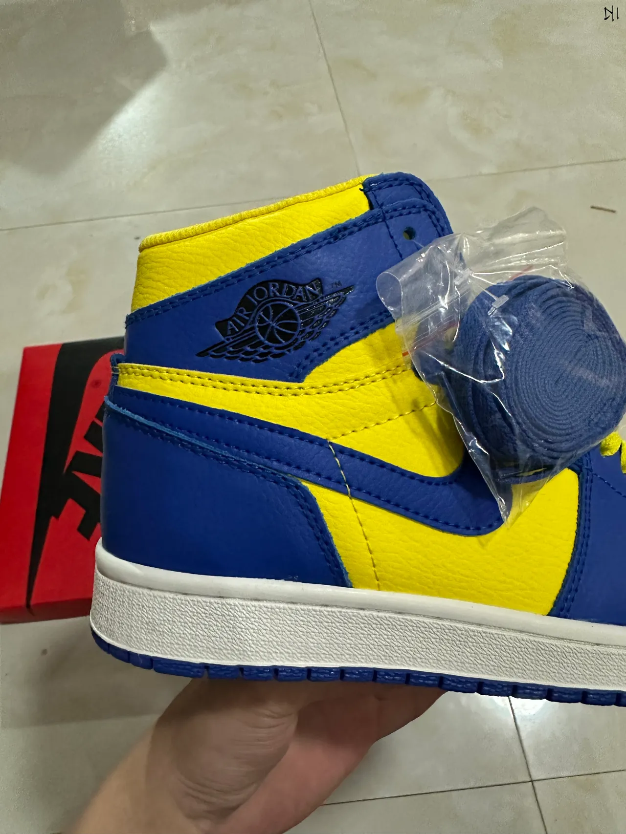 Air Jordan 1 Royal Blue et Yellow Chaussures de basket High-Top 8