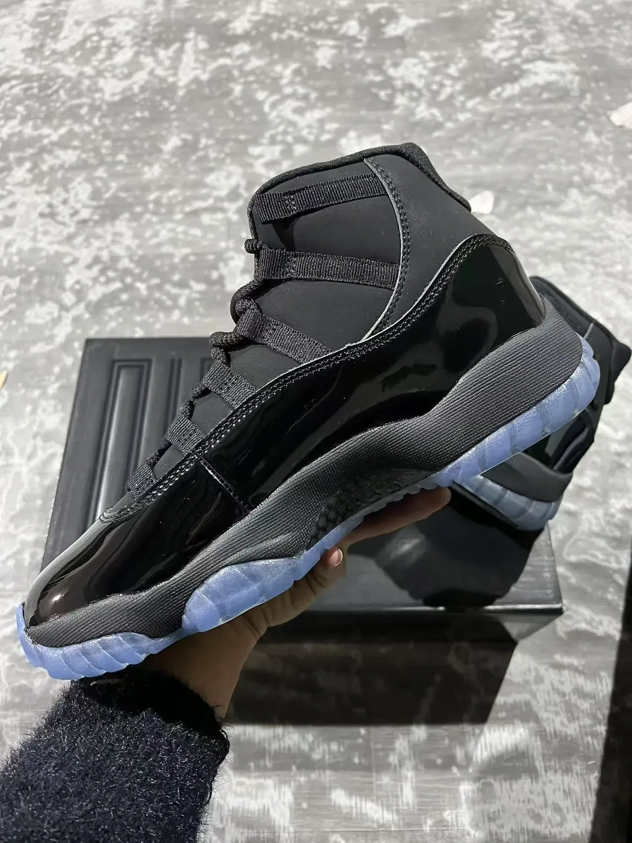 Air Jordan 11 Black Icy Blue Basketball Shoes 5