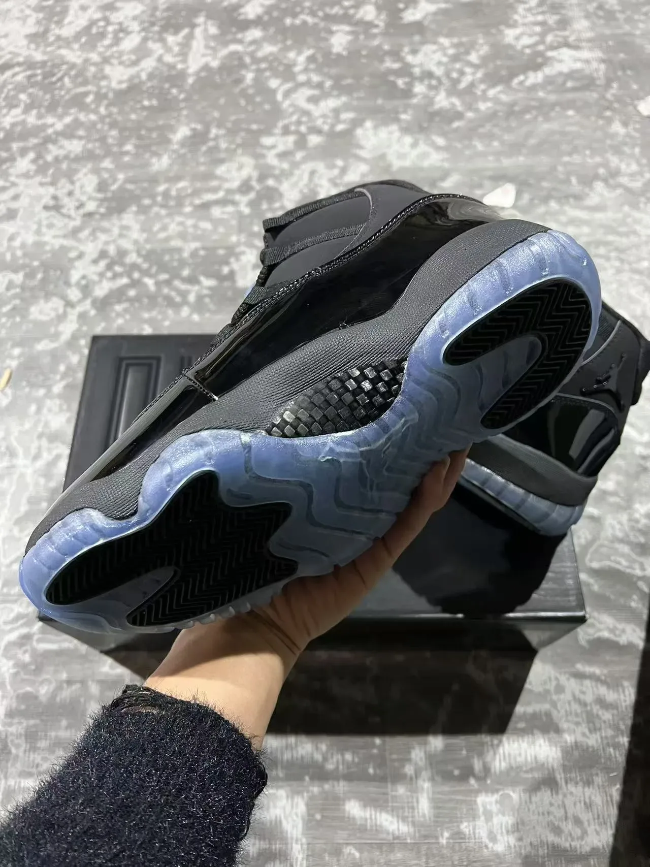 Air Jordan 11 Black Icy Blue Basketball Shoes 6