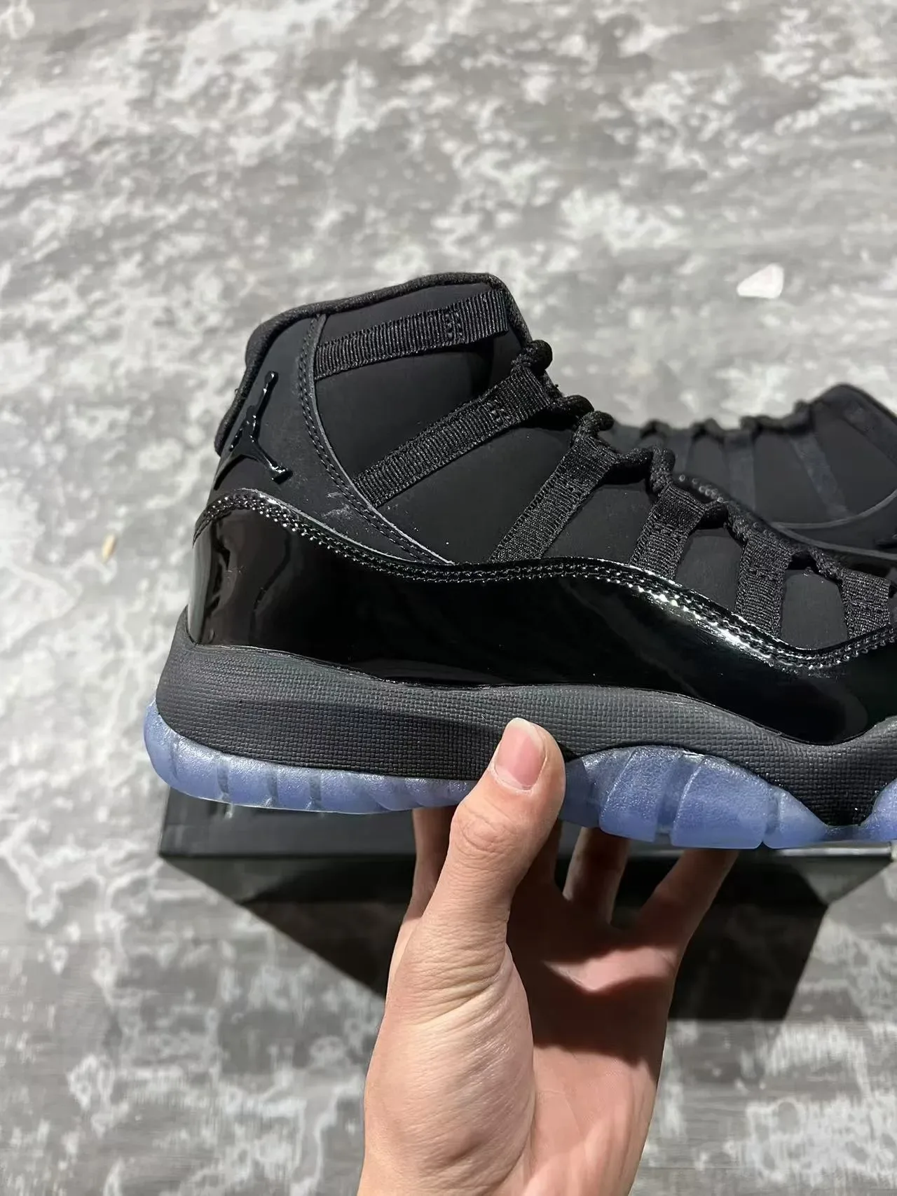 Air Jordan 11 Black Icy Blue Basketball Shoes 7