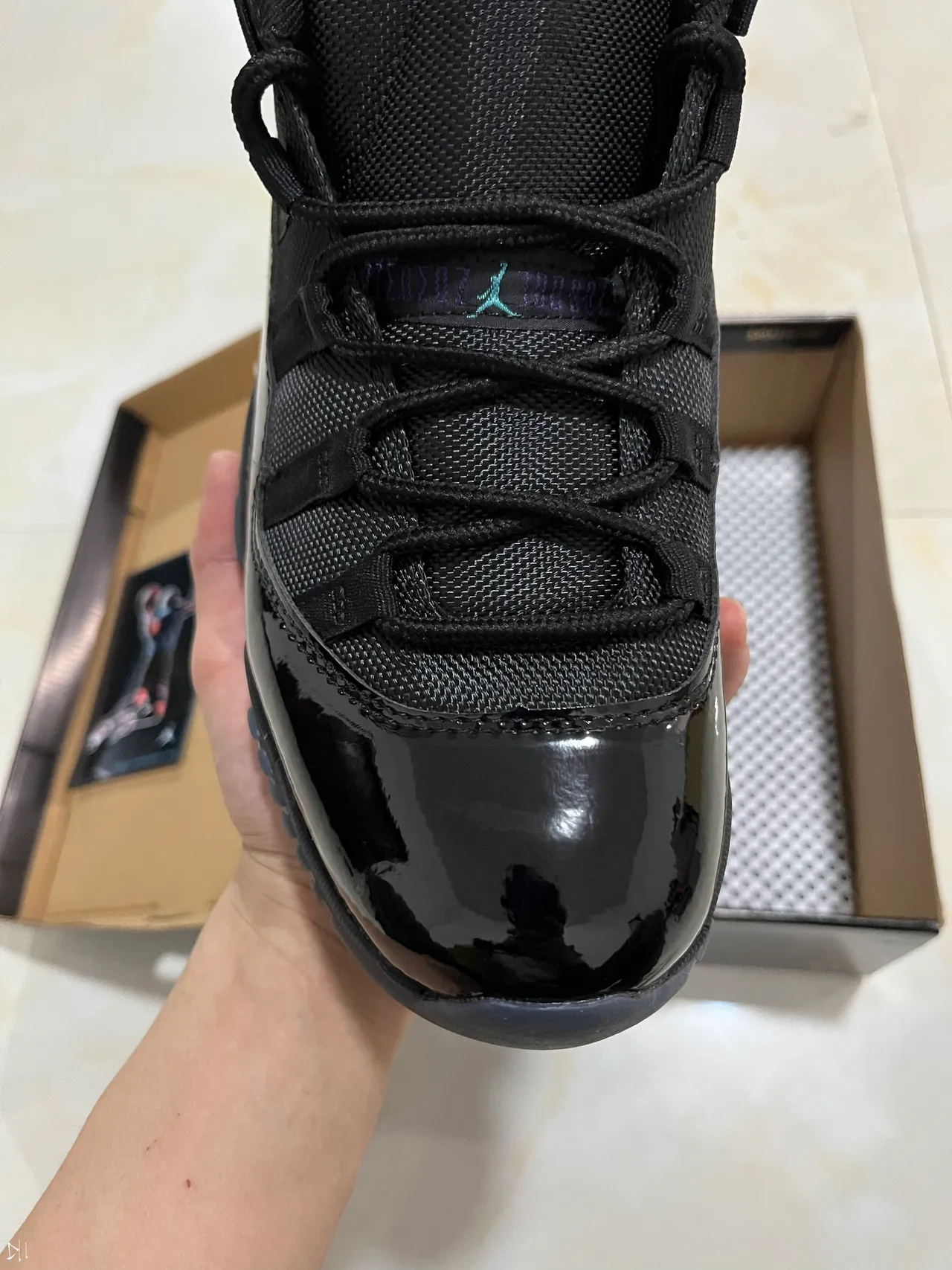 Air Jordan 11 Negro y Púrpura Jumpman Zapatos de Baloncesto 3