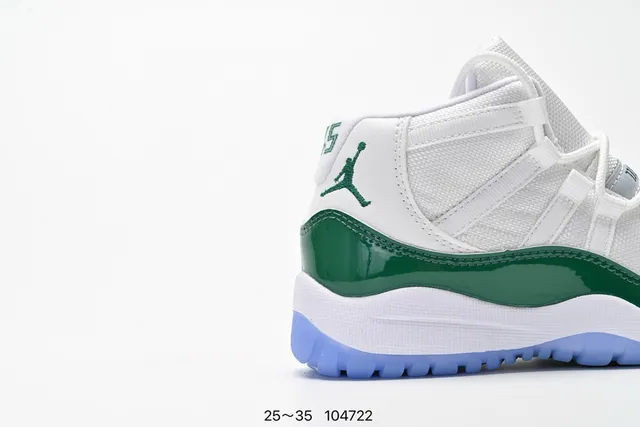 حذاء كرة السلة Air Jordan 11 بدون أربطة مع حزام باللون الأسود والأبيض والأحمر 8