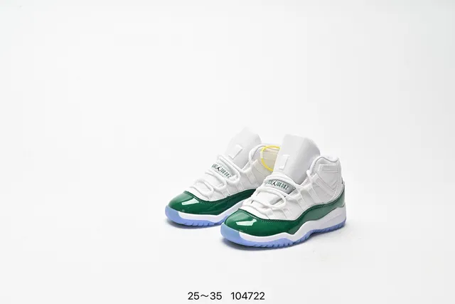 حذاء كرة السلة Air Jordan 11 بدون أربطة مع حزام باللون الأسود والأبيض والأحمر 12
