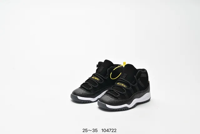 حذاء كرة السلة Air Jordan 11 بدون أربطة مع حزام باللون الأسود والأبيض والأحمر 23