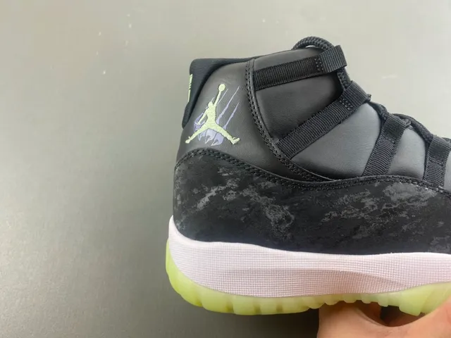 Air Jordan 11 Marbled Black Translucent Lime Green Tênis de Basquete 3