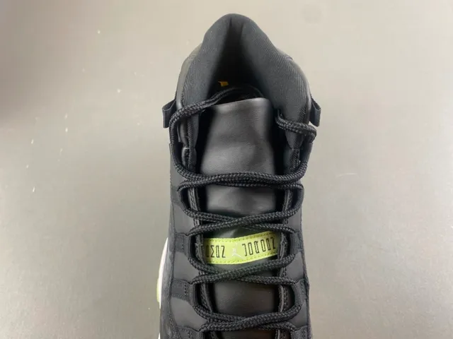 Air Jordan 11 Marbled Black Translucent Lime Green Tênis de Basquete 6