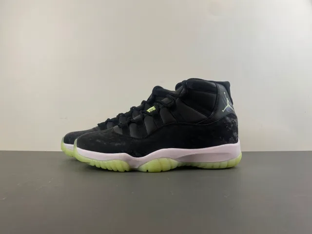 Air Jordan 11 Marbled Black Translucent Lime Green Tênis de Basquete 10