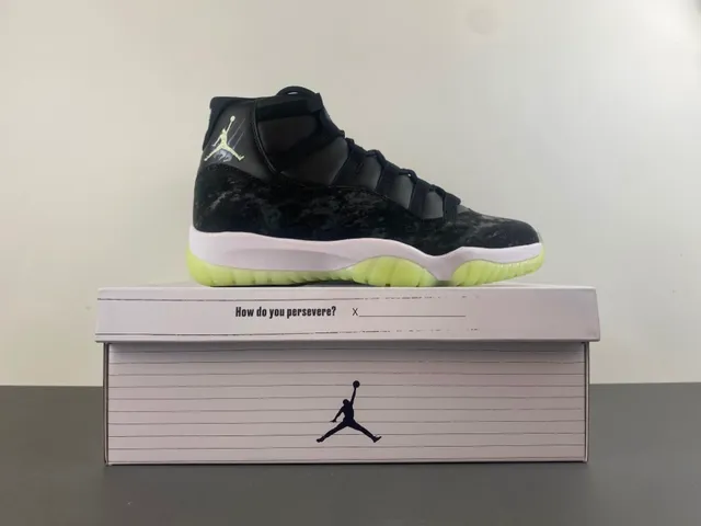 Air Jordan 11 Marbled Black Translucent Lime Green Tênis de Basquete 15