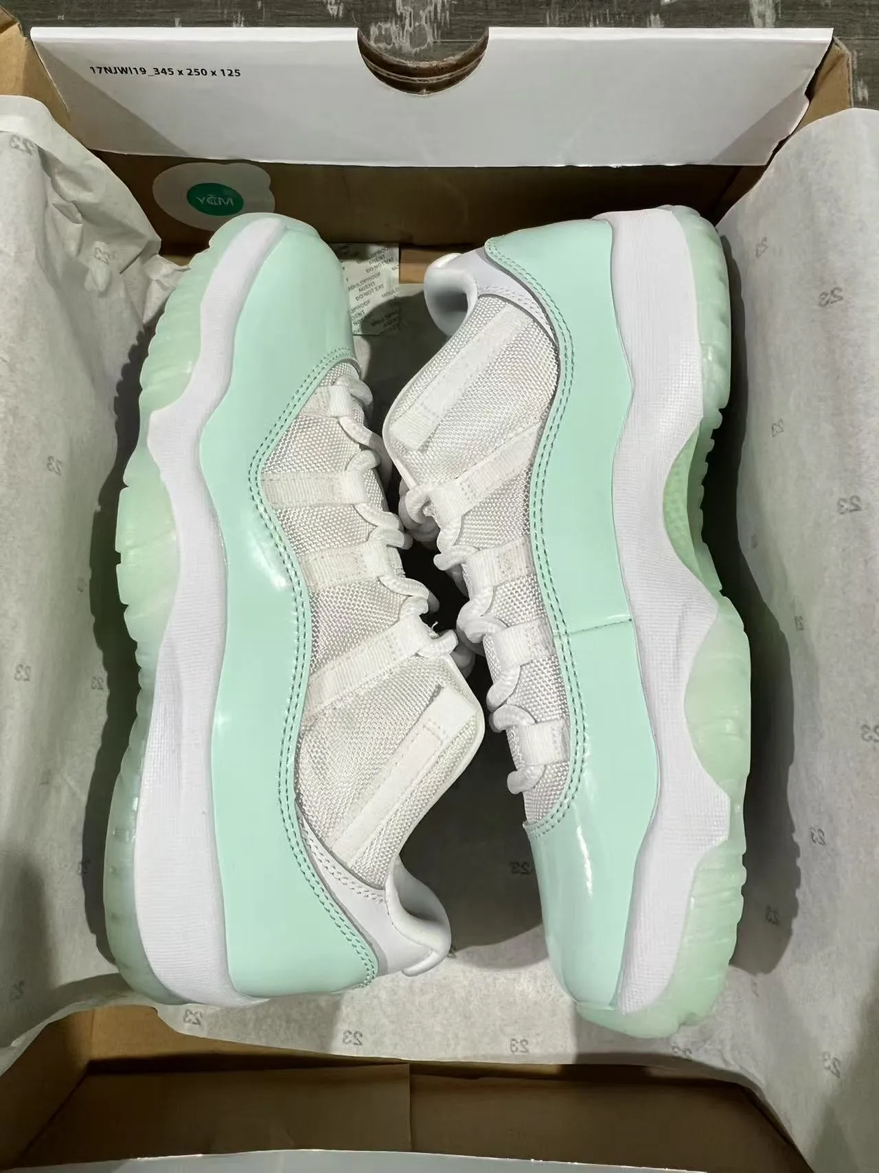 Air Jordan 11 Mint Green Patent Leather Basketball Shoes 9