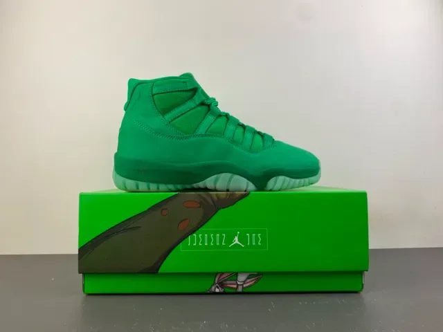 Air Jordan 11 单色绿麂皮篮球鞋 17