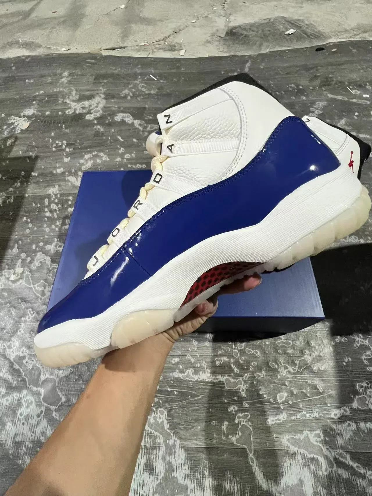Air Jordan 11 White Royal Blue Patent Leather Basketball Shoes 5