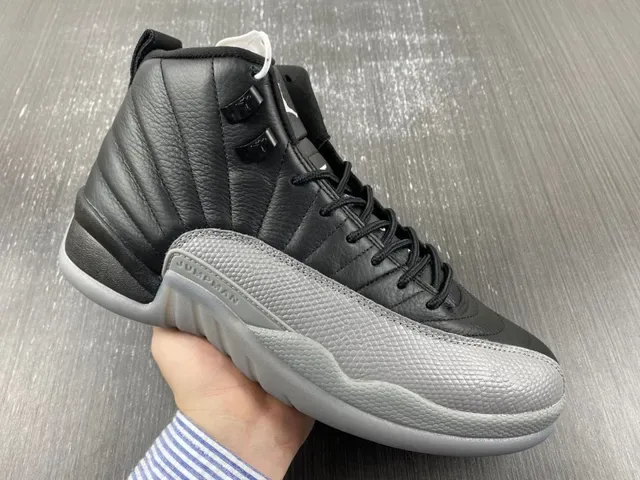 Air Jordan 12 Black and Gray Basketball Shoes 4