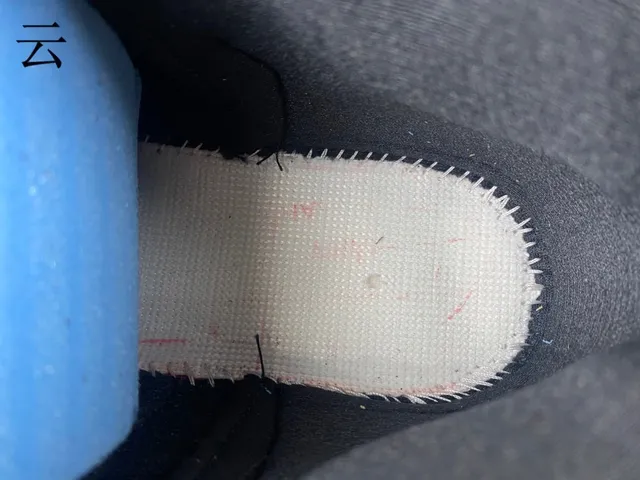 Air Jordan 12 কালো এবং লাল বাস্কেটবল জুতা 17