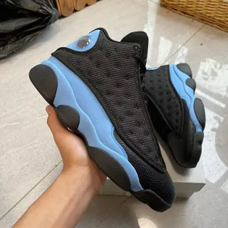 Zapatillas de baloncesto Air Jordan 13 negro y azul claro