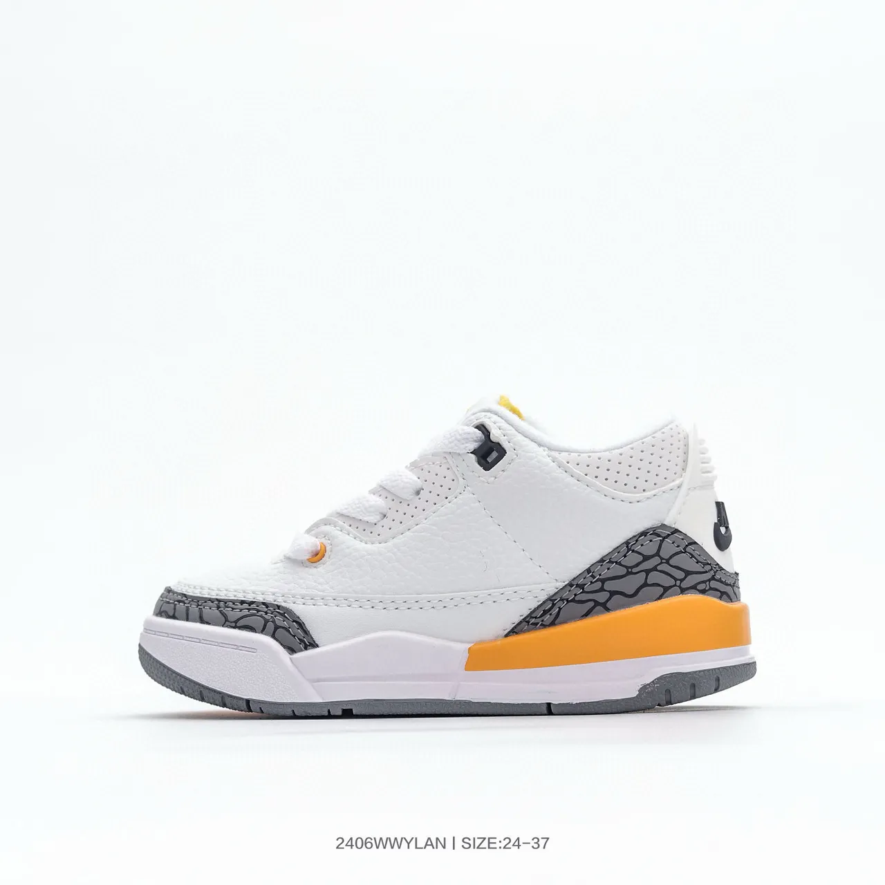 حذاء كرة السلة Air Jordan 3 للأطفال بلون أبيض وبرتقالي بنقشة الفيل 8