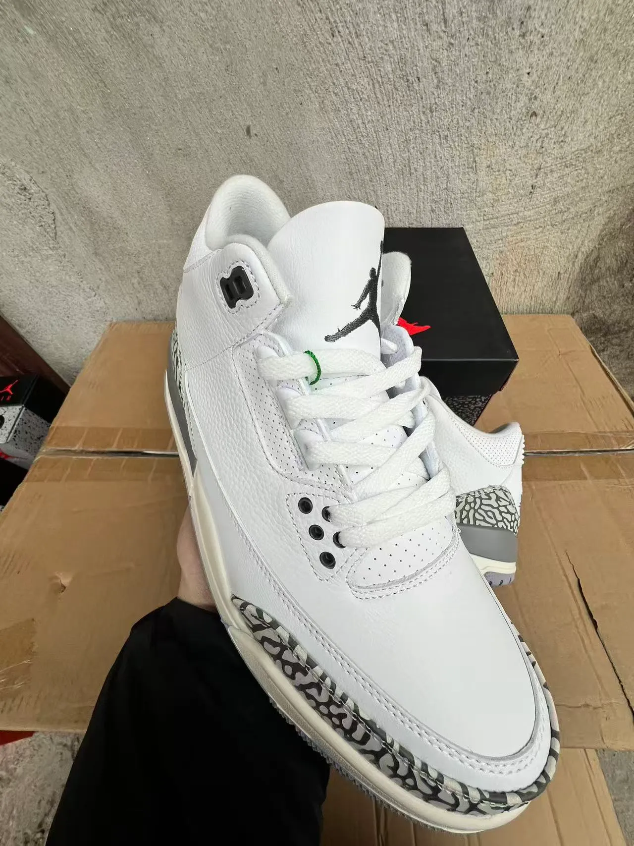 Air Jordan 3 White Elephant Print Basketball Shoes 2
