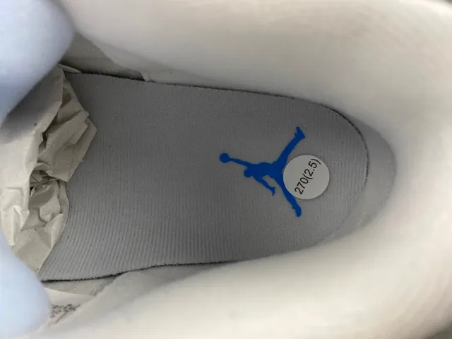 Air Jordan 3 সাদা হালকা ধূসর নীল বাস্কেটবল জুতো 7