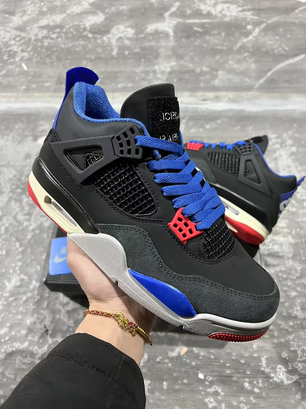أحذية كرة السلة Air Jordan 4 أسود أزرق ملكي أحمر 2