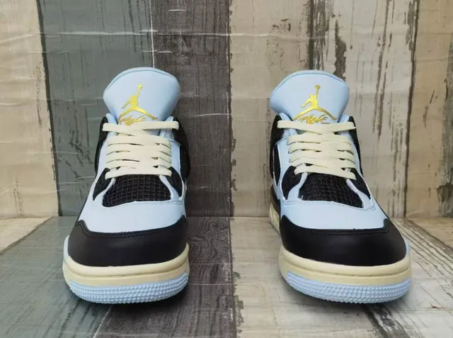 Air Jordan 4 Azul claro preto creme tênis de basquete 5