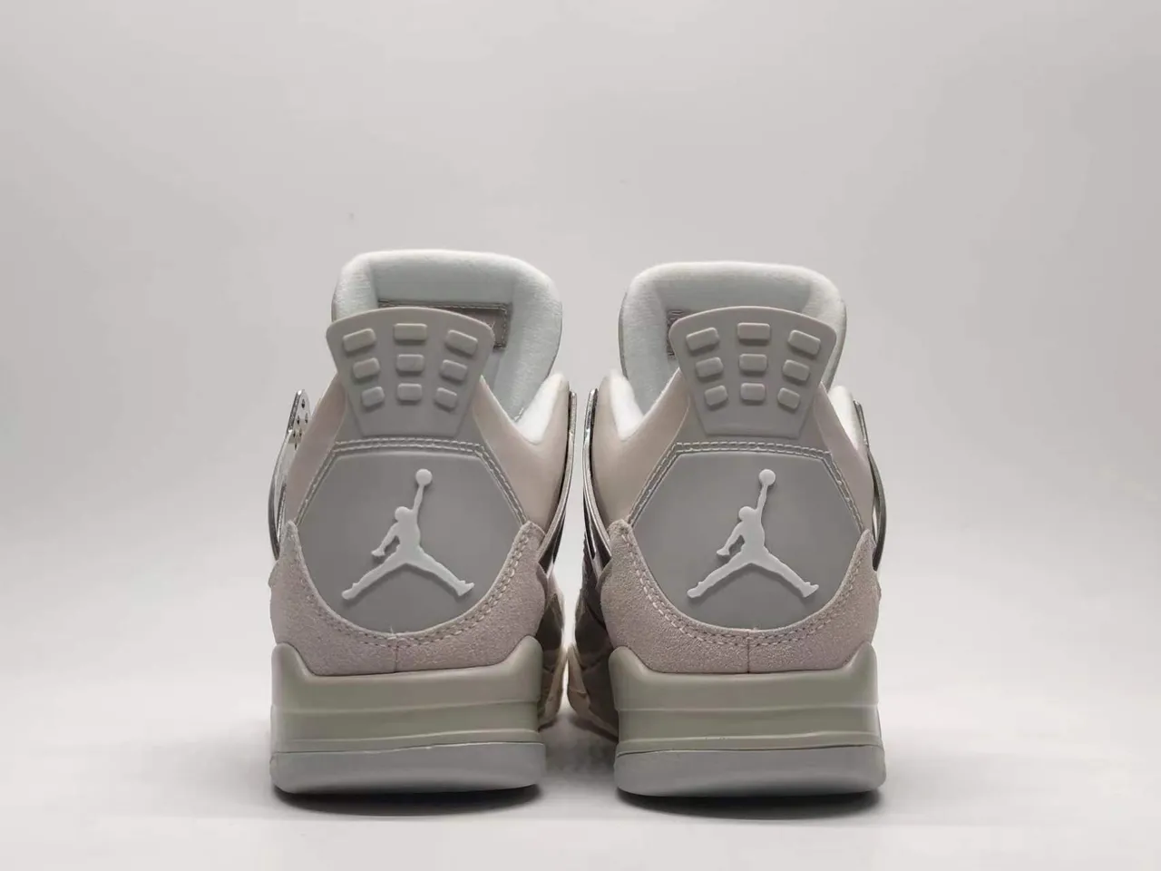 Air Jordan 4 Monochrome Gray Metallic Lace Lock Basketball Shoes 9