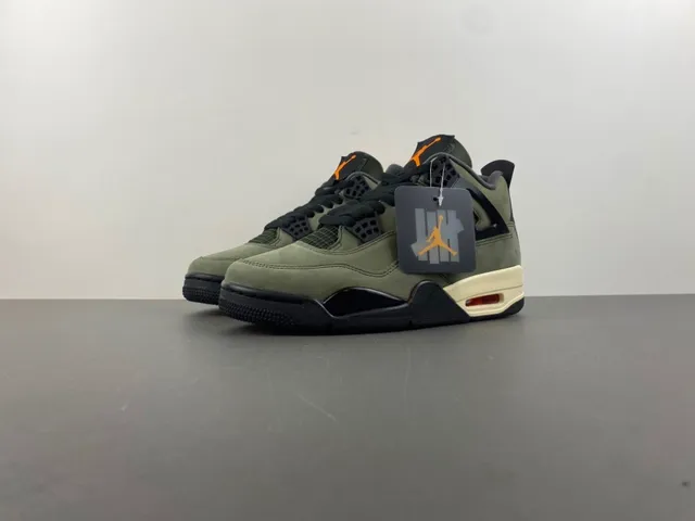 Chaussures de basketball Air Jordan 4 en daim vert olive 10
