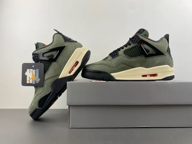Chaussures de basketball Air Jordan 4 en daim vert olive 14