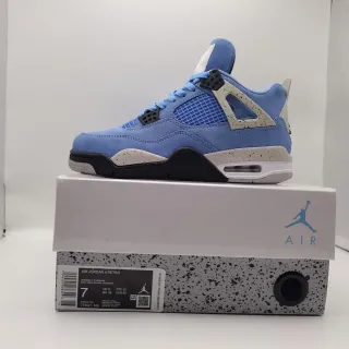 Zapatillas de baloncesto Air Jordan 4 Retro University Blue