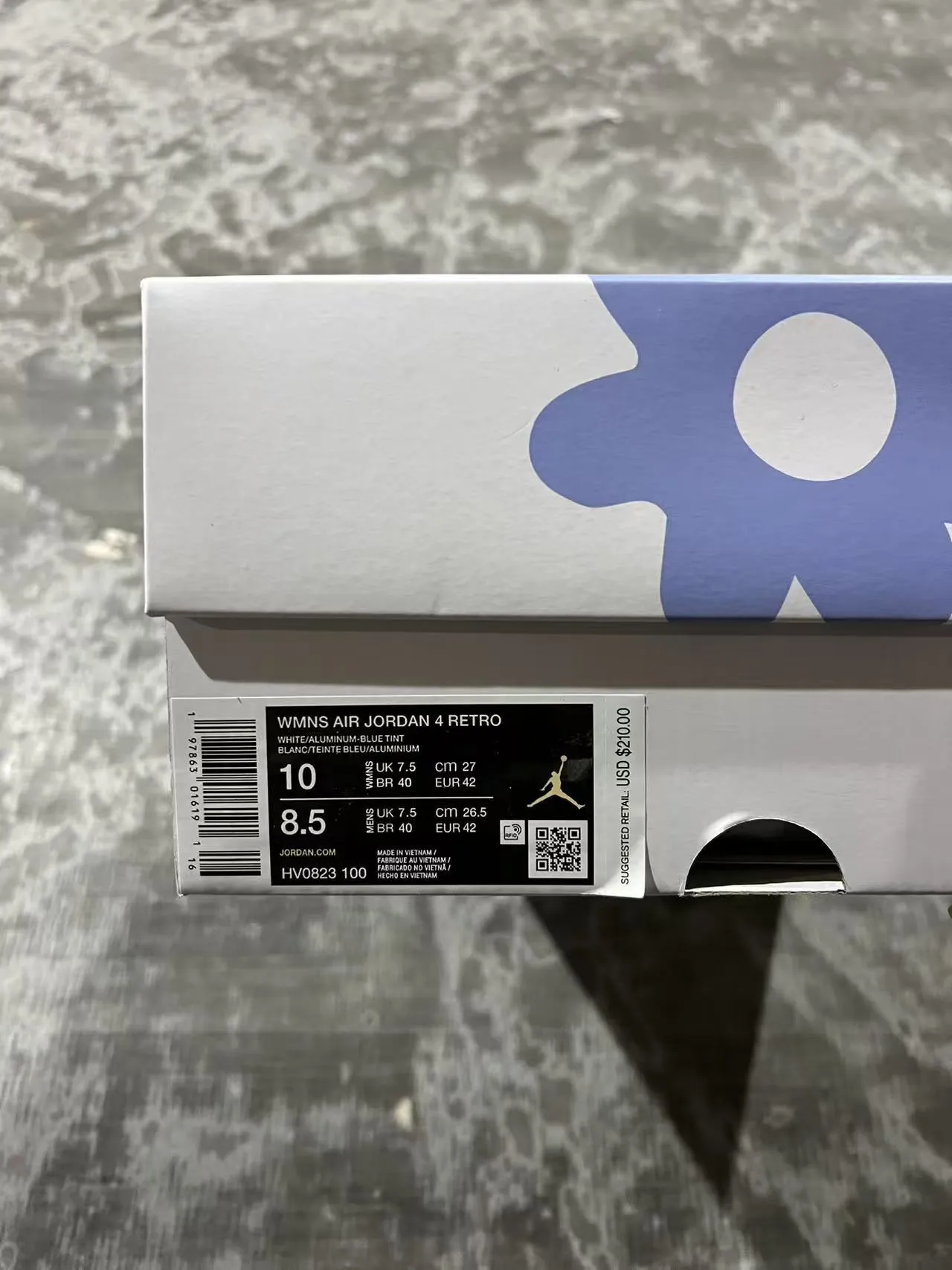 Air Jordan 4 সাদা এবং পাউডার ব্লু বাস্কেটবল জুতো 10