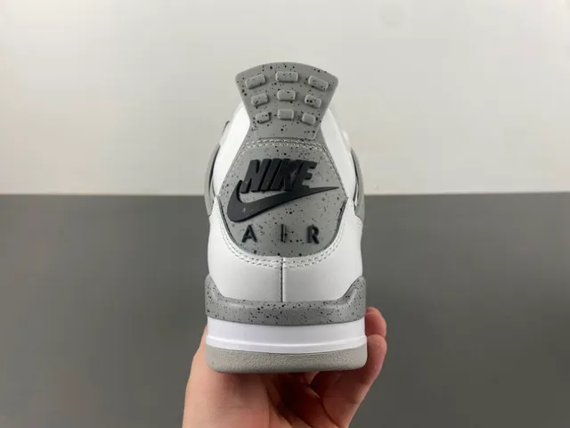 Zapatillas de baloncesto Air Jordan 4 White Cement 4