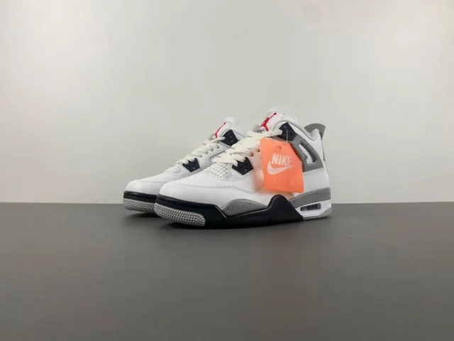 Zapatillas de baloncesto Air Jordan 4 White Cement 10
