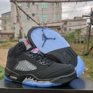 Tênis de basquete Air Jordan 5 preto azul claro vermelho