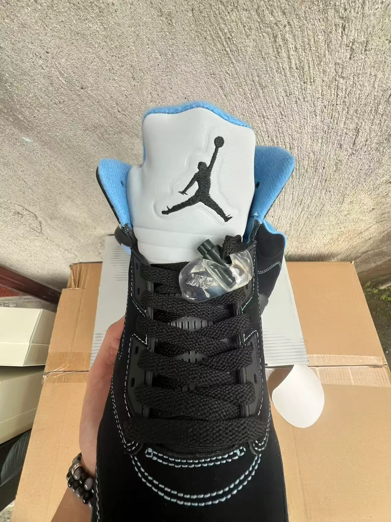 Zapatillas de baloncesto Air Jordan 5 negro azul claro blanco 4