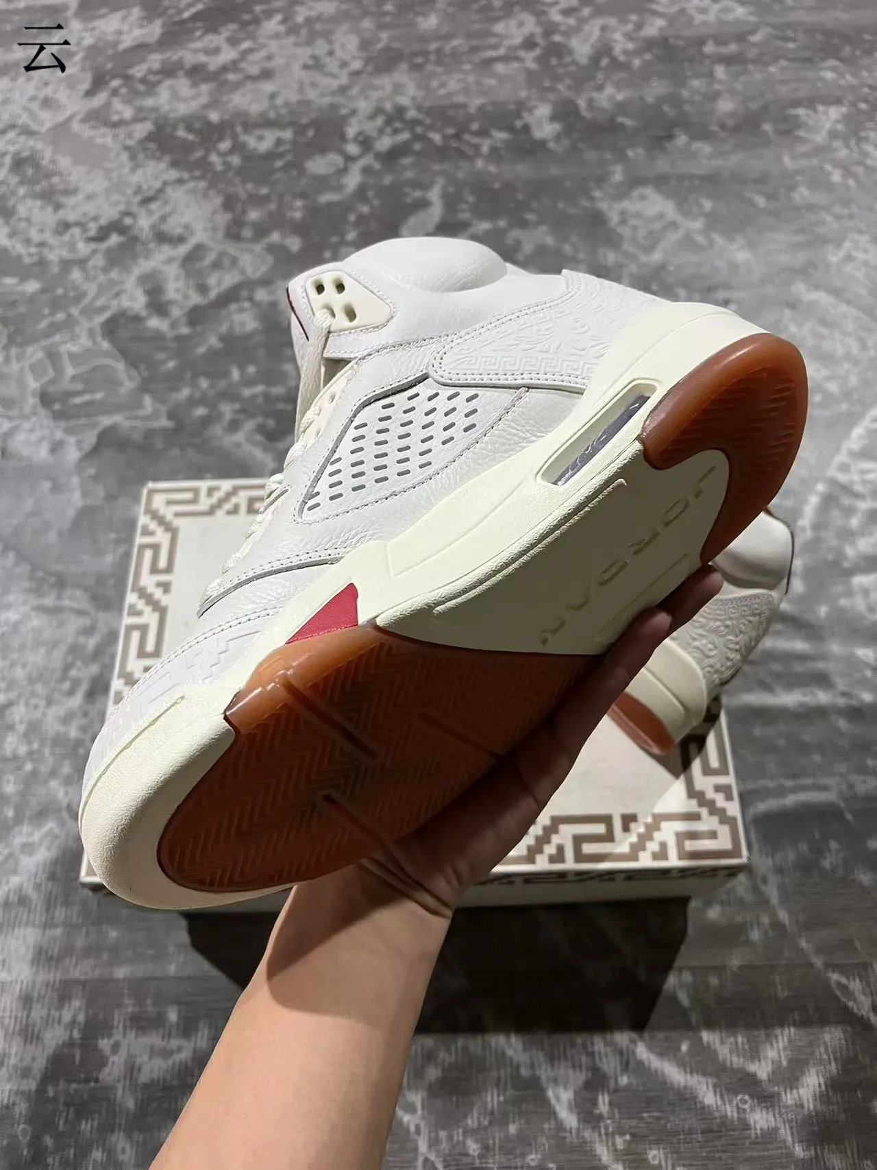 Air Jordan 5 Off-White Green Lightning Bolt tênis de basquete 6