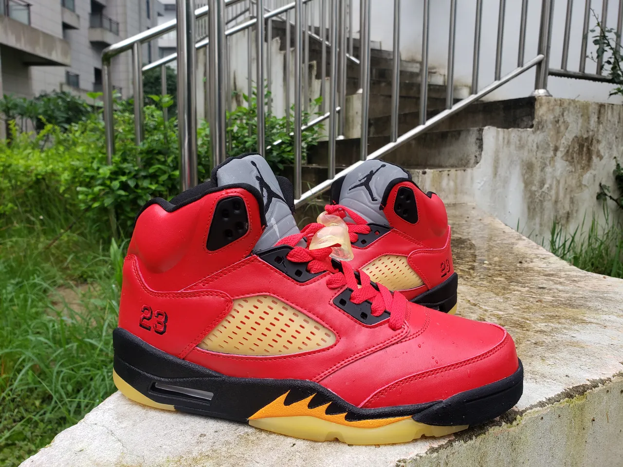 Tênis de basquete Air Jordan 5 vermelho preto amarelo Flame 4