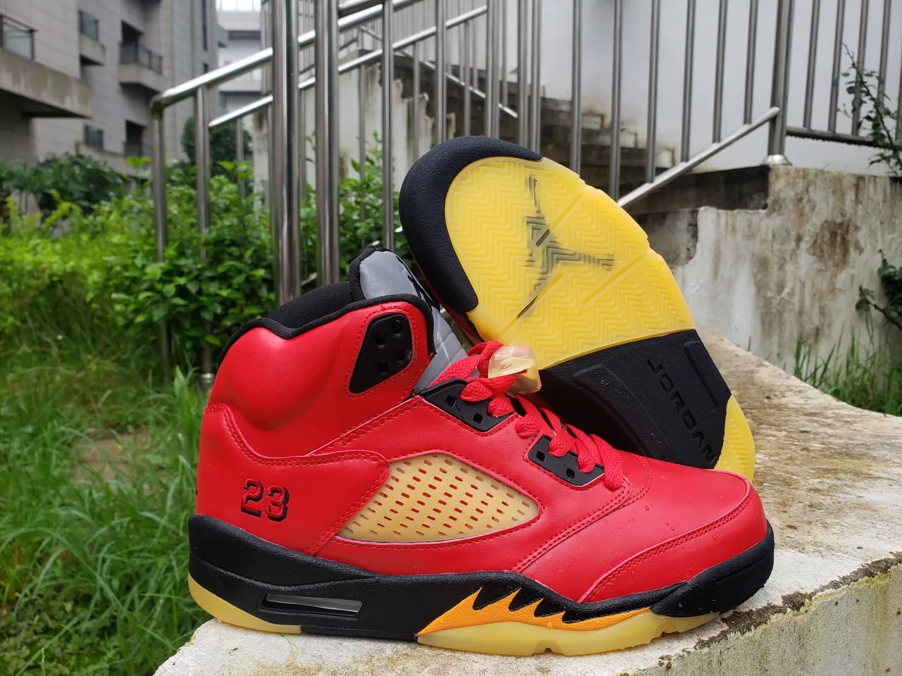 Tênis de basquete Air Jordan 5 vermelho preto amarelo Flame 7