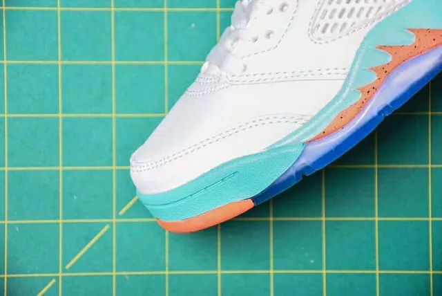 Air Jordan 5 Zapatos de Baloncesto Blancos Turquesa Naranja 4