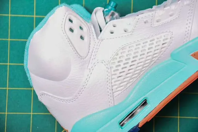 Air Jordan 5 Zapatos de Baloncesto Blancos Turquesa Naranja 6