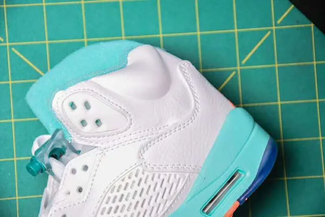 Air Jordan 5 Zapatos de Baloncesto Blancos Turquesa Naranja 7