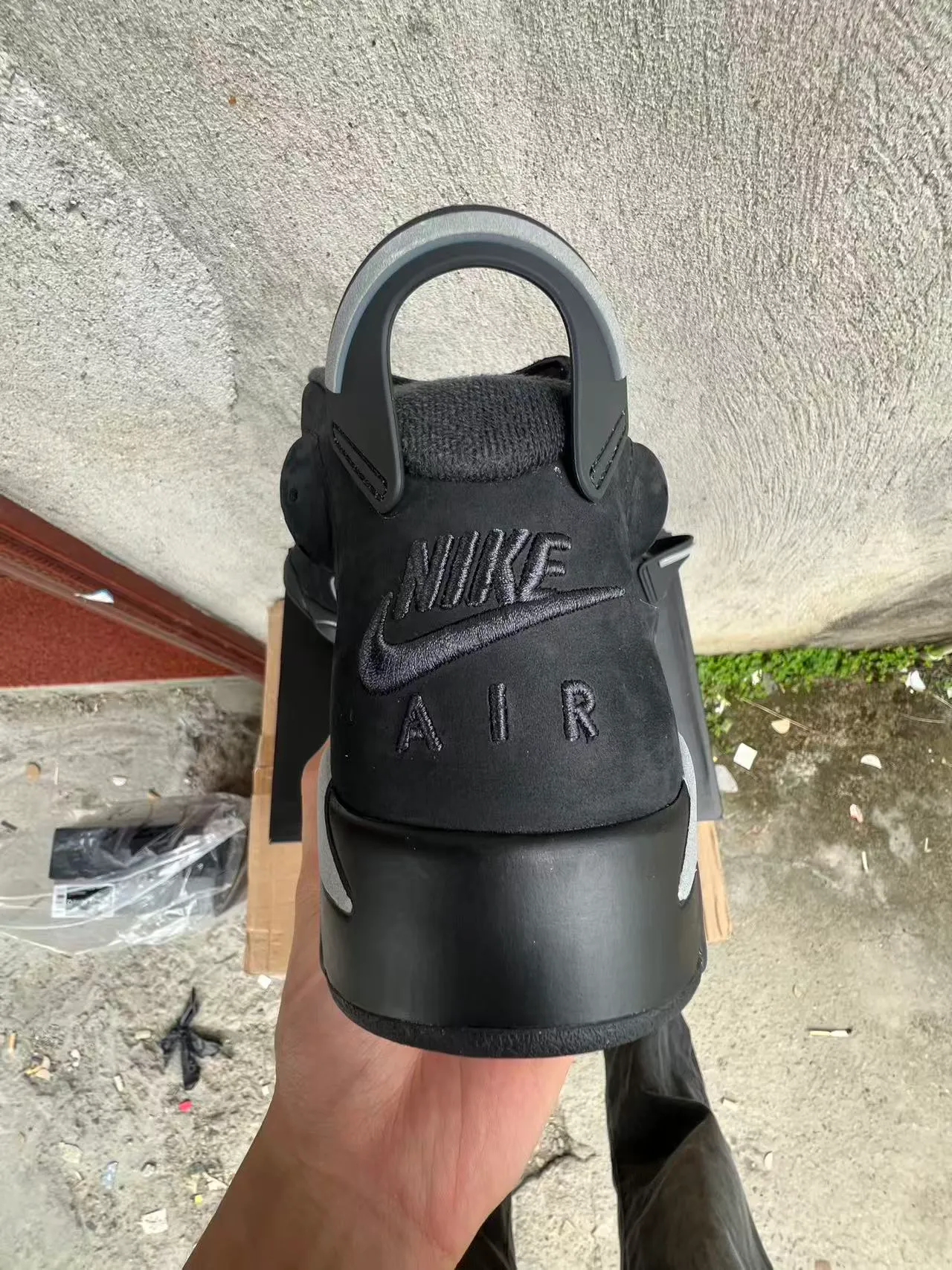 Zapatillas de baloncesto Air Jordan 6 negro y plateado 7