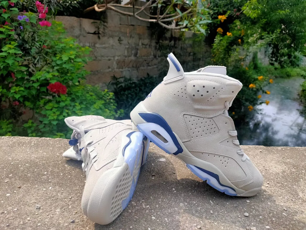 Tênis de basquete Air Jordan 6 cinza e azul-marinho 3