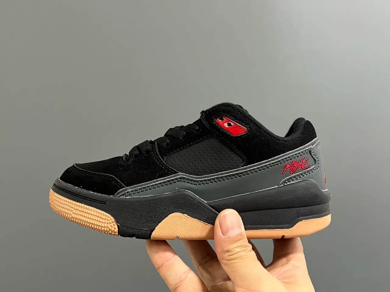 Zapatillas de baloncesto para niños Air Jordan Flight Court blanco y negro 11