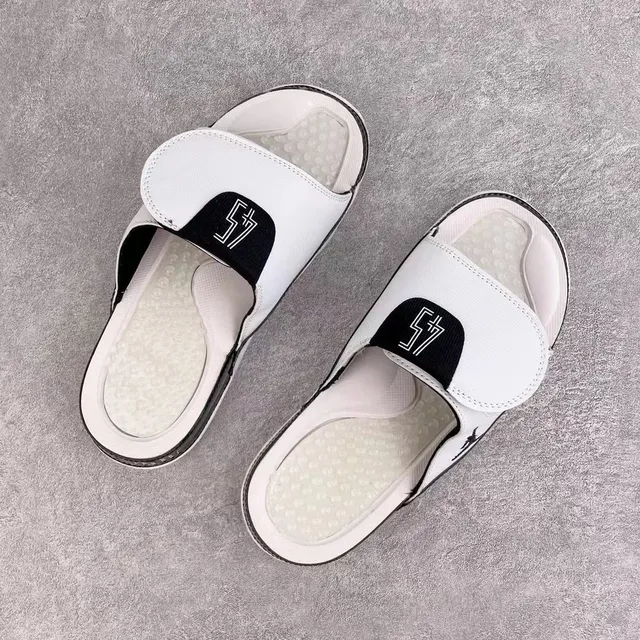 Chanclas slide Air Jordan Hydro 1 blanco y negro 3