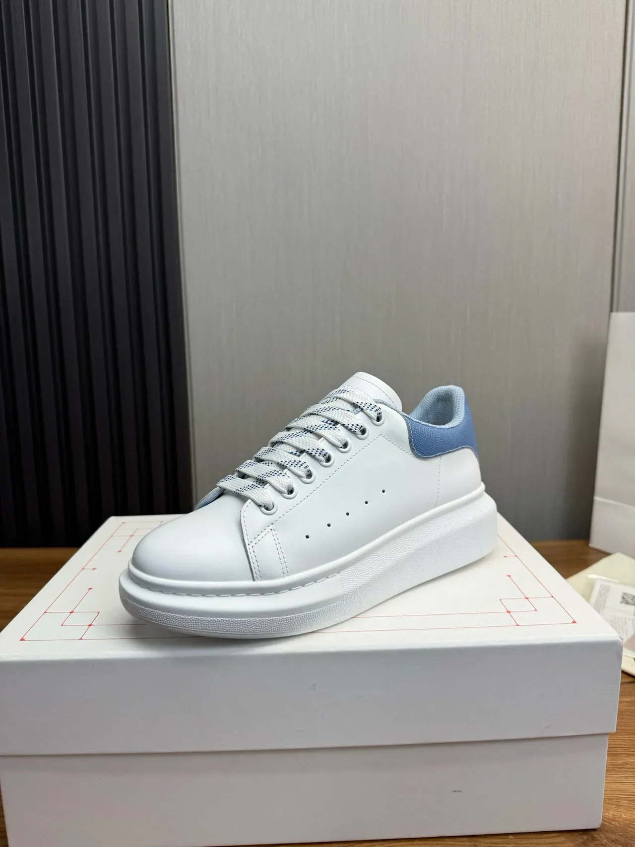 Alexander McQueen Oversized Sneaker White and Blue Lifestyle Sneakers 2