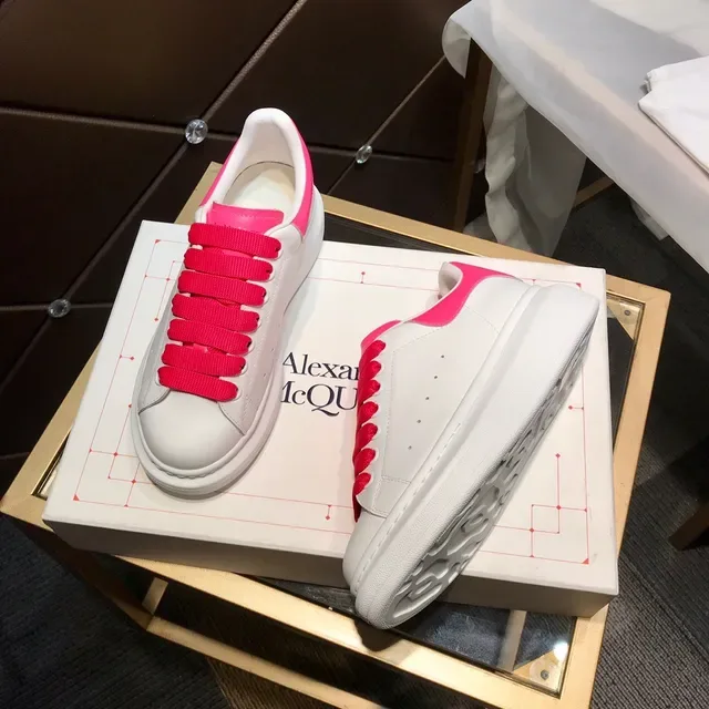 Alexander McQueen Oversized Sneaker White Pink Platform Sole Wide Flat Elastic Laces Lifestyle Sneakers 8