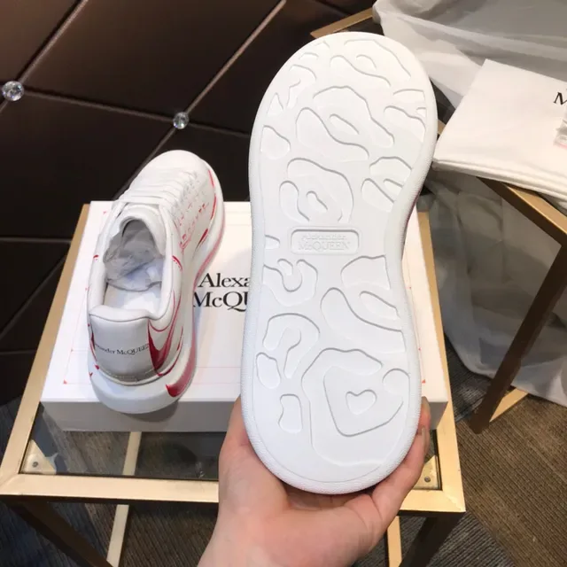 Alexander McQueen Zapatillas oversized blancas y rojas Silueta Motivos bordados Lifestyle Sneakers 5